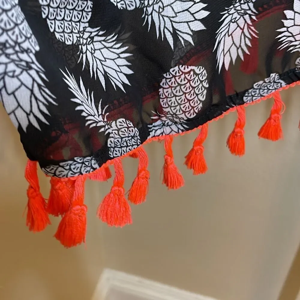 No Boundaries Pineapple Print Kaftan Shawl size XL Black & White semi sheer